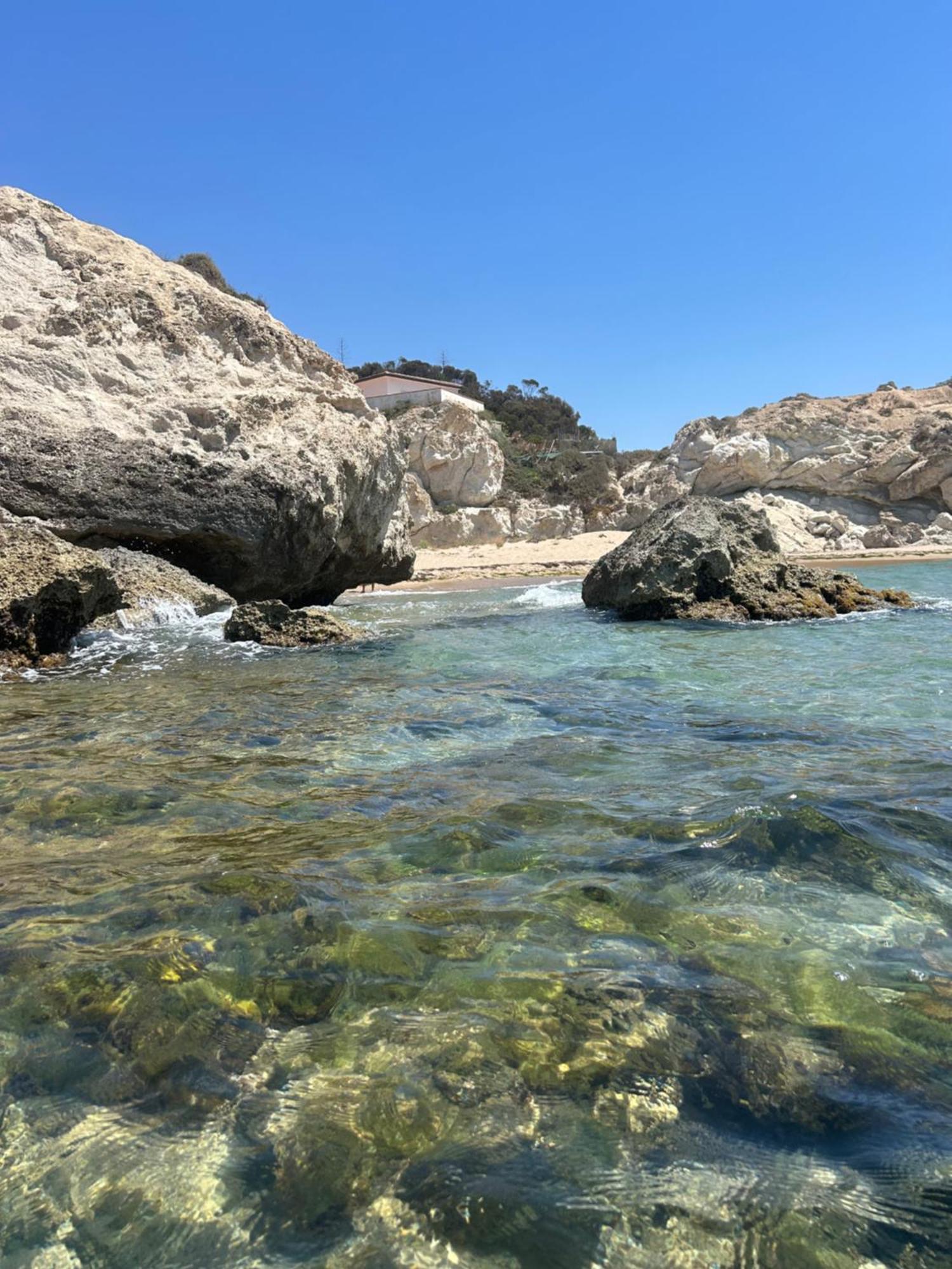 Villetta Sullo Scoglio Gela Bagian luar foto