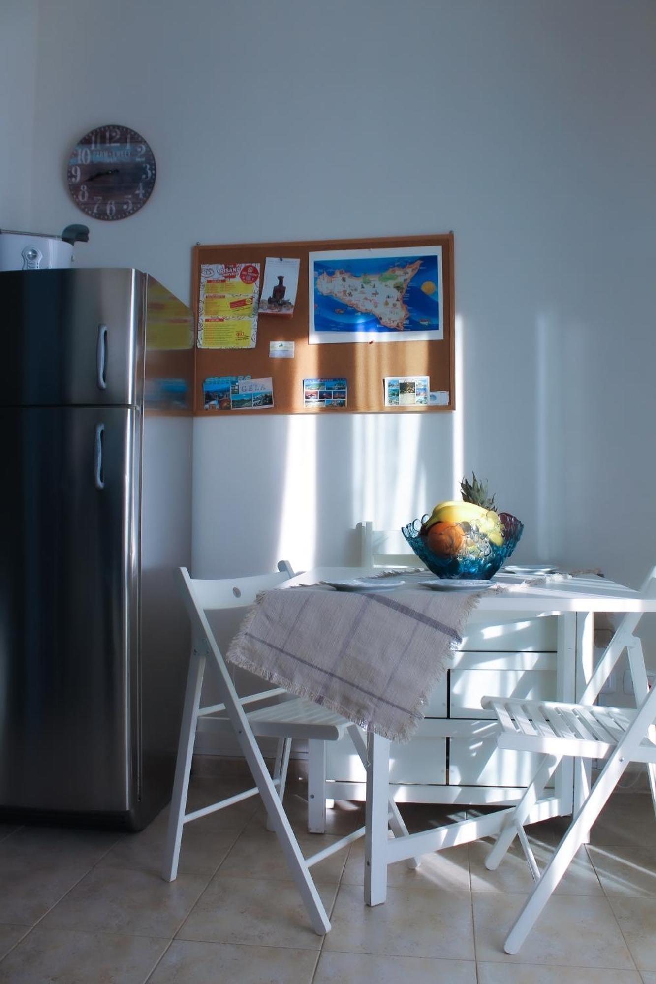 Villetta Sullo Scoglio Gela Bagian luar foto